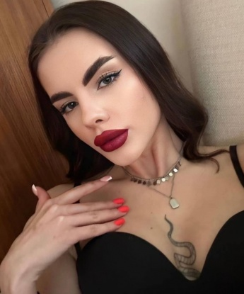Марина, 22